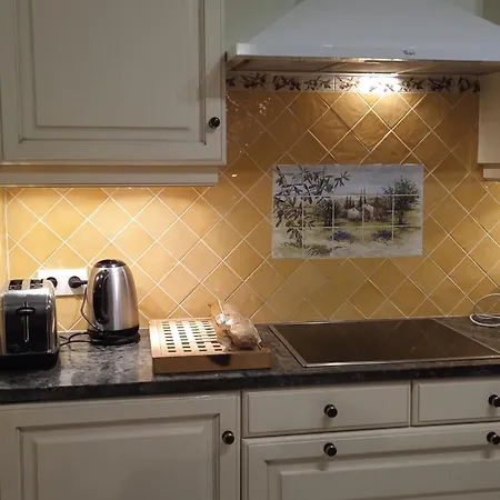 Maison 8 Personnes, Proche Plage, Animaux Admis, Parking - Fr-1-823-59