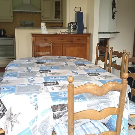 Holiday home Maison 8 Personnes, Proche Plage, Animaux Admis, Parking - Fr-1-823-59