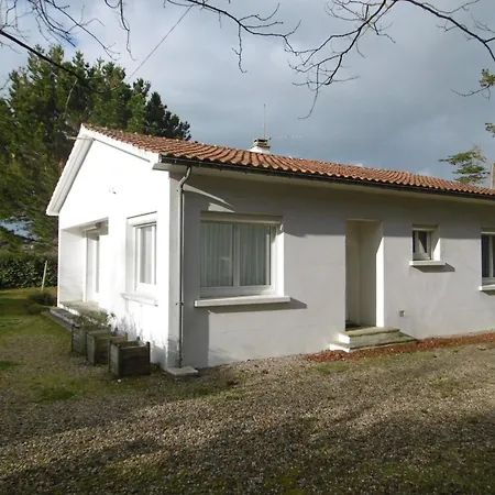 Holiday home Maison 8 Personnes, Proche Plage, Animaux Admis, Parking - Fr-1-823-59 Noirmoutier-en-l'Ile